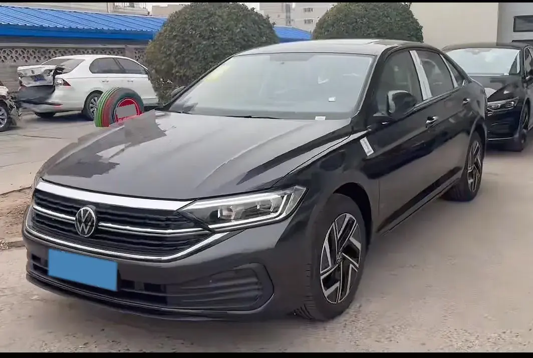 2026 Volkswagen Sagitar 1.5T 160HP L4 7DCT