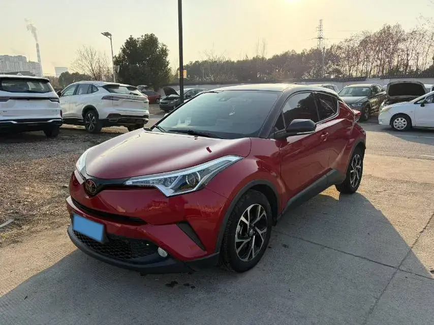2020 Toyota C-HR 2.0L 171HP L4 CVT