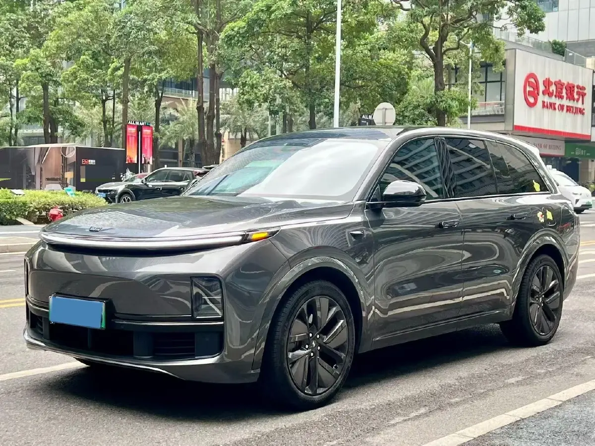 2023 Li L8 Range Extended 154HP REEV 40.9KWH