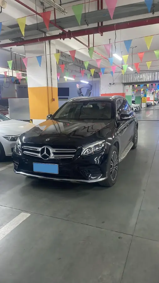 2019 Mercedes-Benz GLC Class 2.0T 211HP L4 9AT