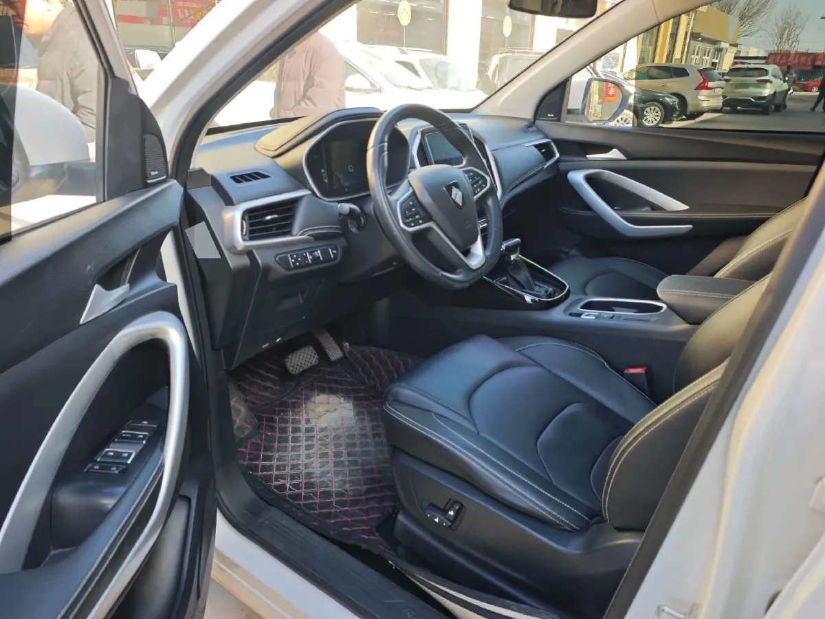 2020 BaoJun RS-3 1.5T 147HP L4 CVT,autocango,china used car exporter,china ev exporter,chinese used car exporter,chinese used ev exporter