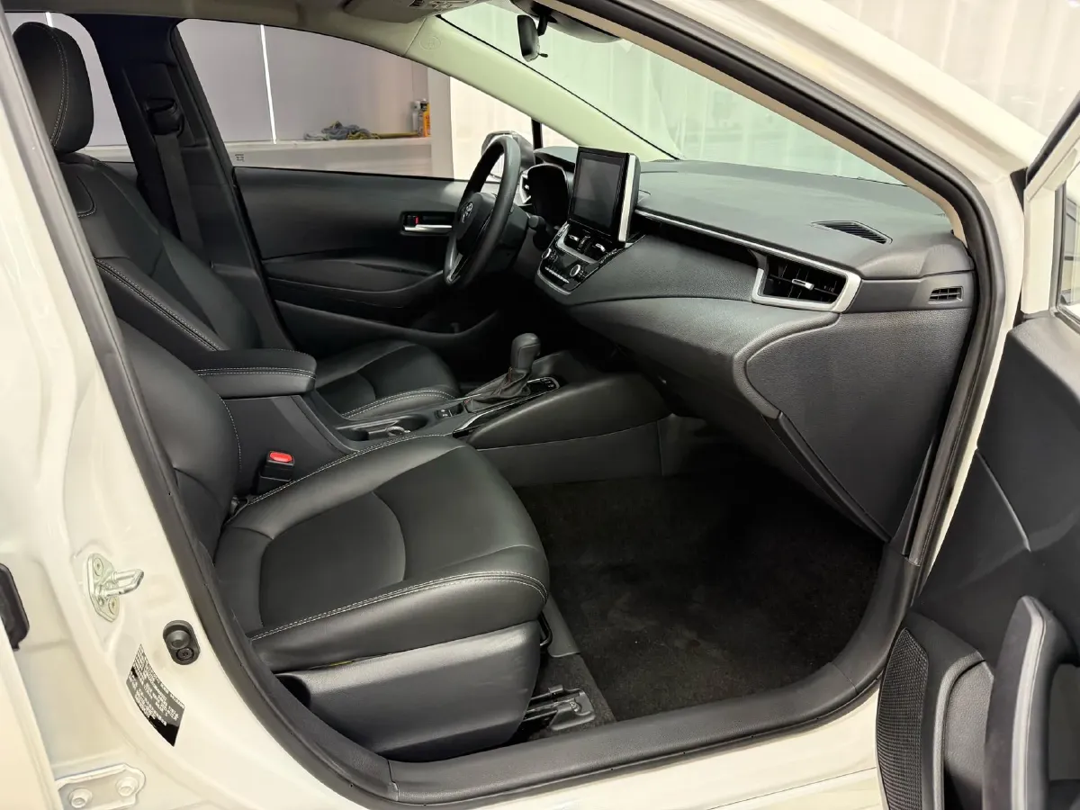 2021 Toyota Corolla 1.2T 116HP L4 CVT,autocango,china used car exporter,china ev exporter,chinese used car exporter,chinese used ev exporter