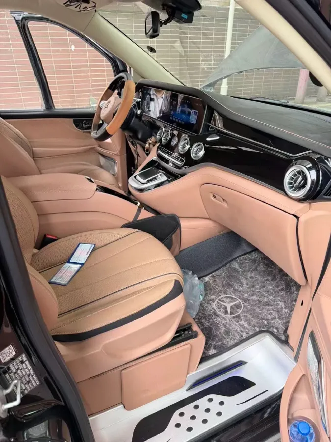 2021 Mercedes-Benz Vito 2.0T 211HP L4 9AT,autocango,china used car exporter,china ev exporter,chinese used car exporter,chinese used ev exporter