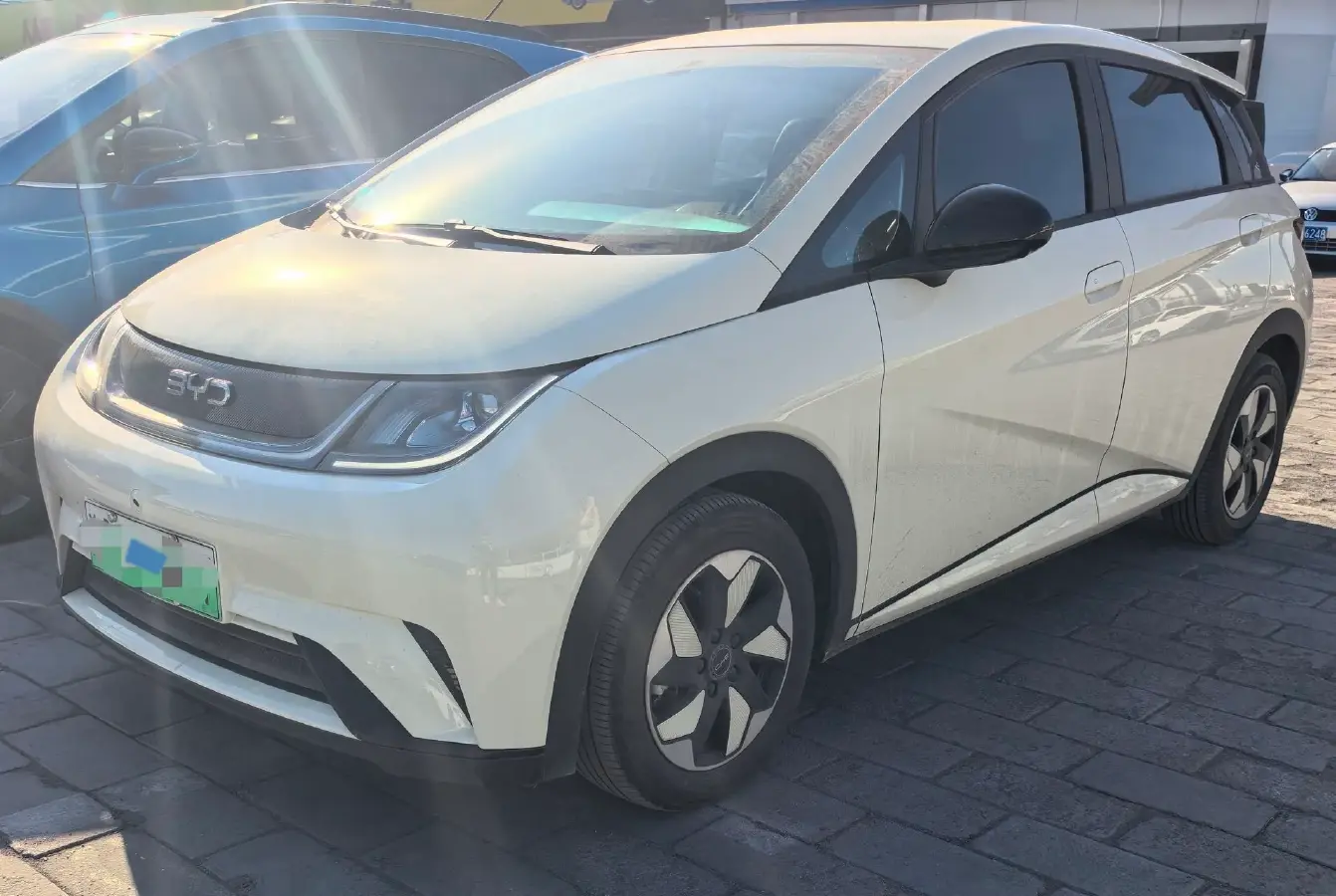 2024 BYD Dolphin BEV 44.928KWH