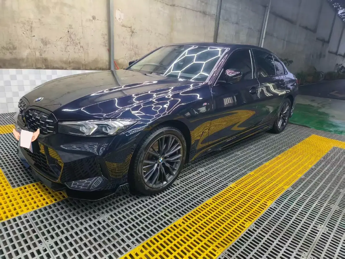 2024 BMW 3 Series 2.0T 184HP L4 8AT