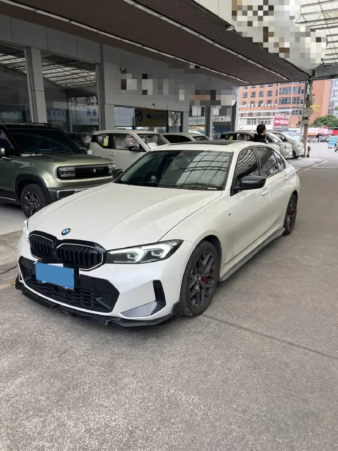 2025 BMW 3 Series 2.0T 245HP L4 8AT