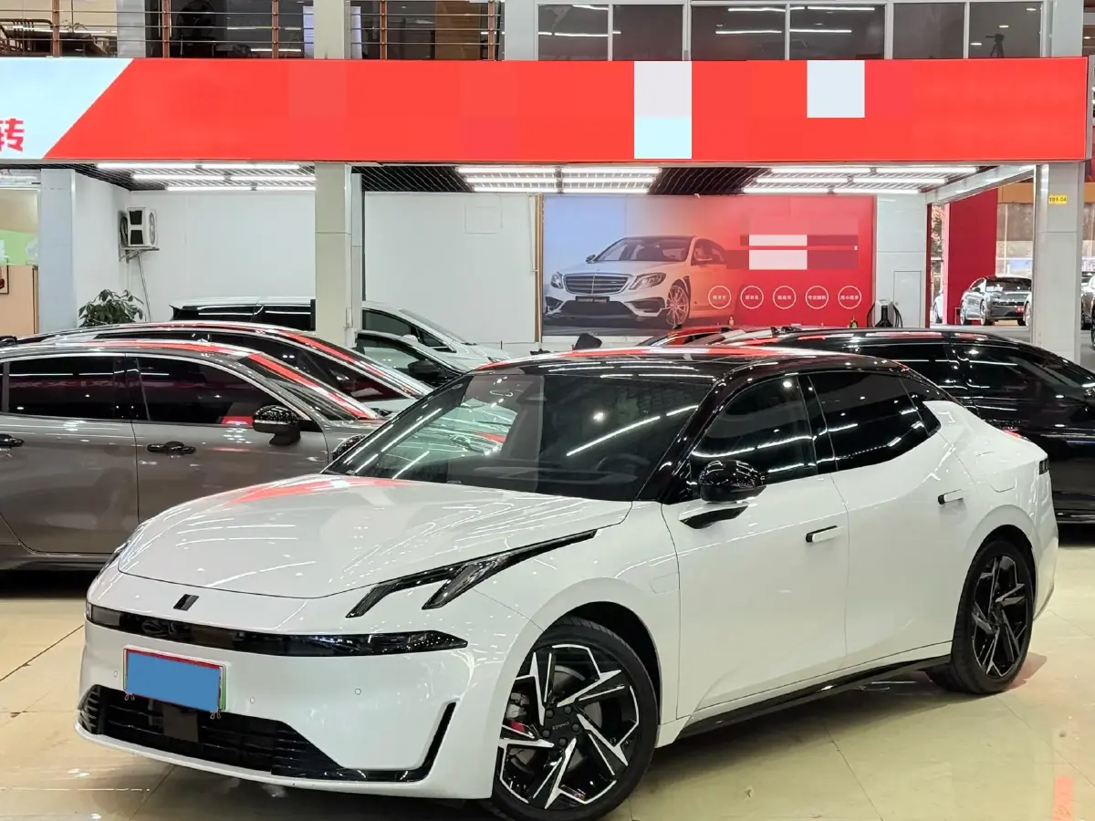 2024 LYNK&CO 01 2.0T 254HP L4 8AT