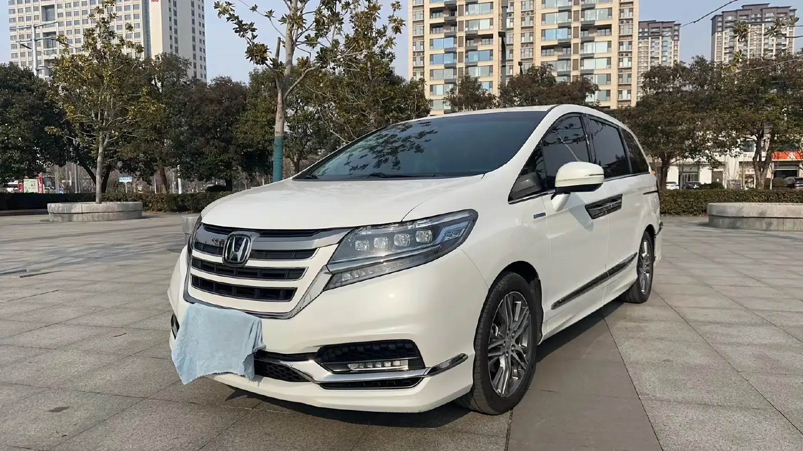 2019 Honda Elysioin 2.0L 146HP L4 E-CVT Hybrid