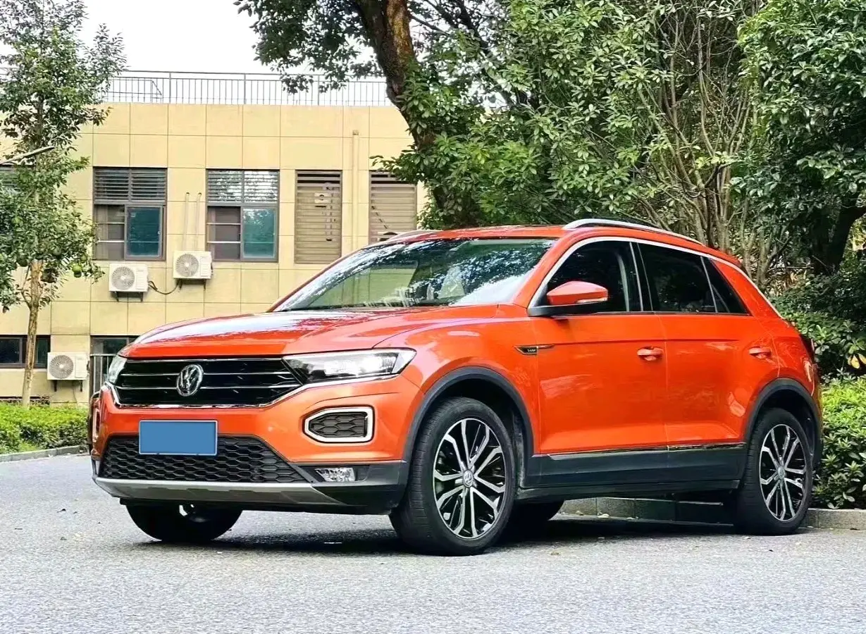 2021 Volkswagen T-Roc 1.4T 150HP L4 7DCT