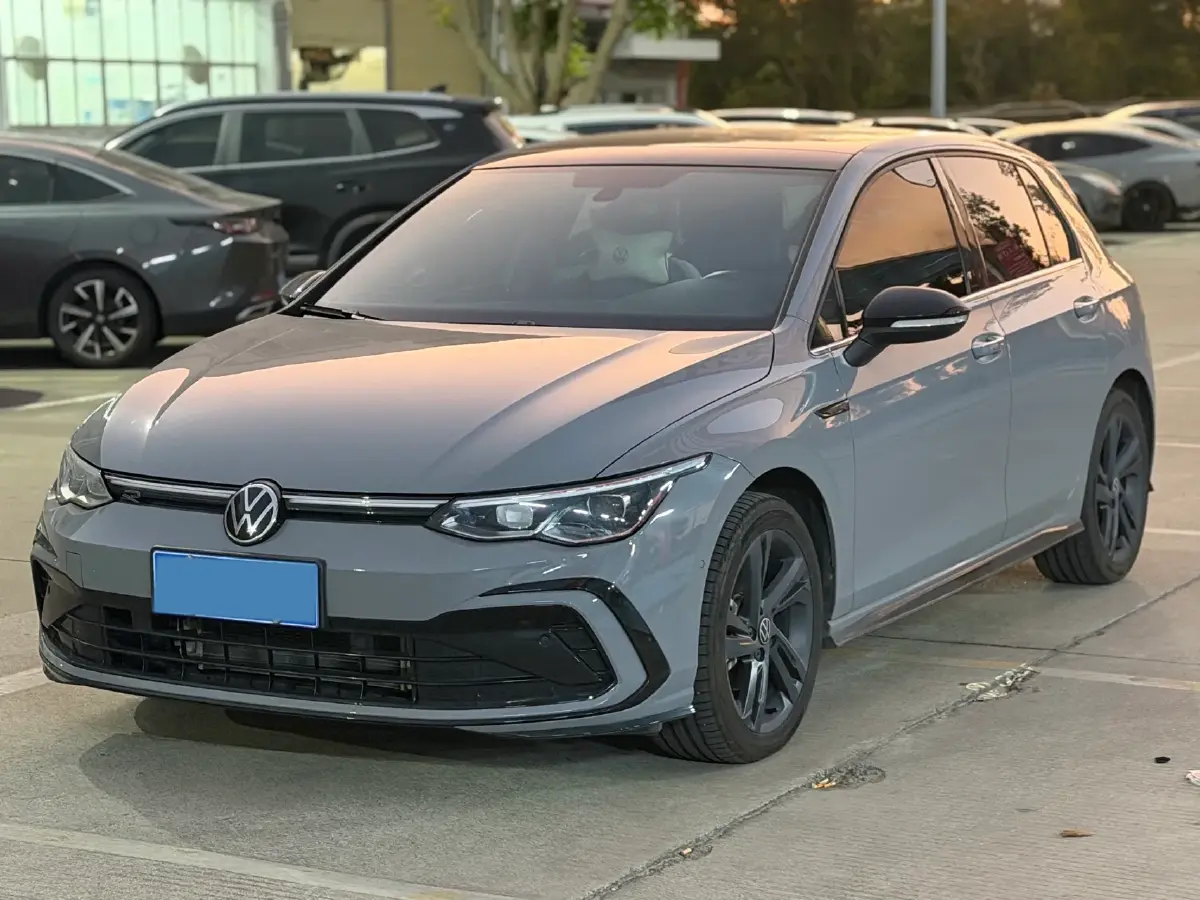 2023 Volkswagen Golf 1.4T 150HP L4 7DCT