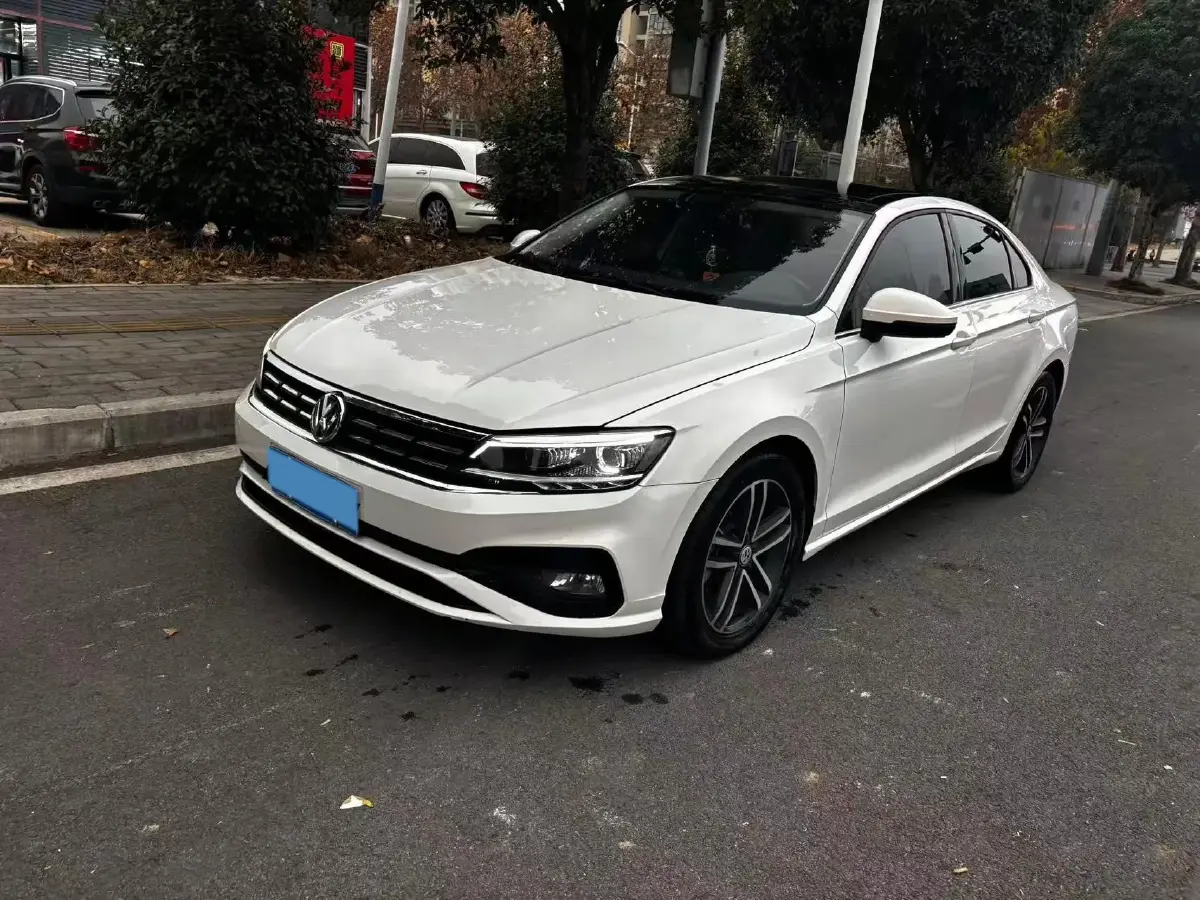 2019 Volkswagen Passat 1.4T 150HP L4 7DCT