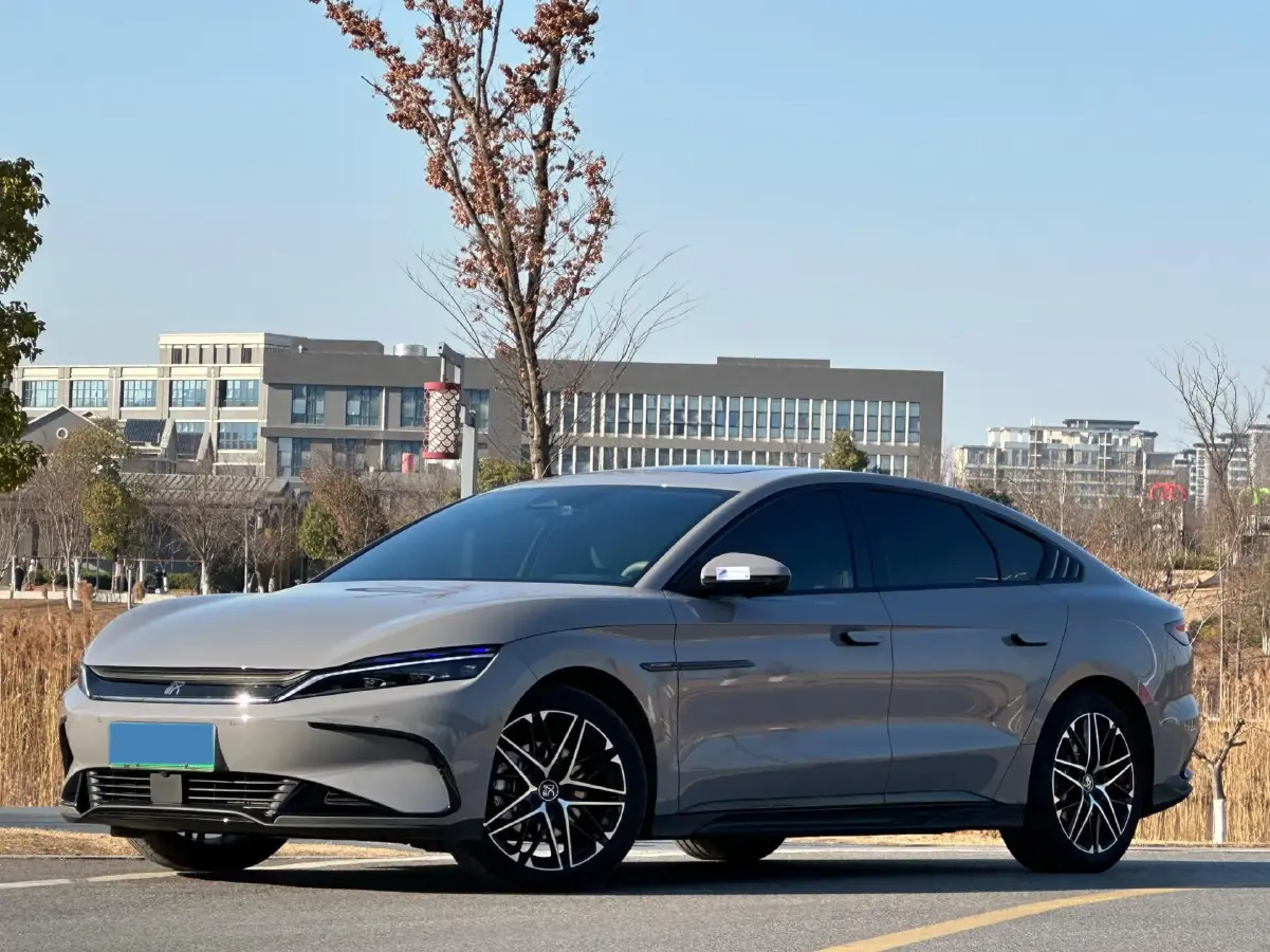 2025 BYD Han BEV 72KWH