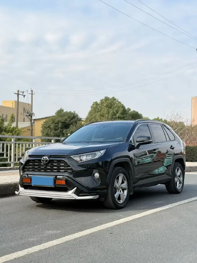 2022 Toyota RAV4 2.0L 171HP L4 CVT