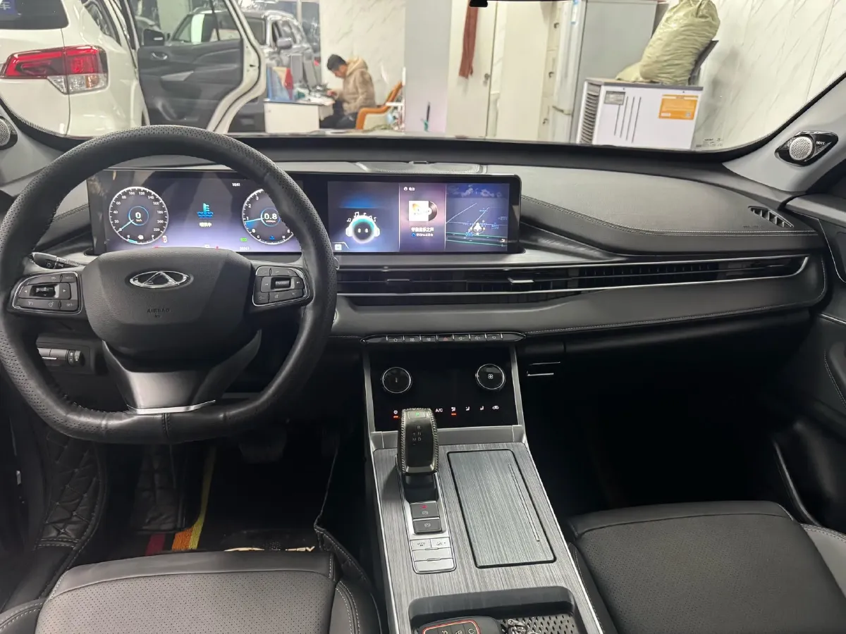 2022 Chery Tiggo 7 Plus 1.5T 156HP L4 CVT,autocango,china used car exporter,china ev exporter,chinese used car exporter,chinese used ev exporter