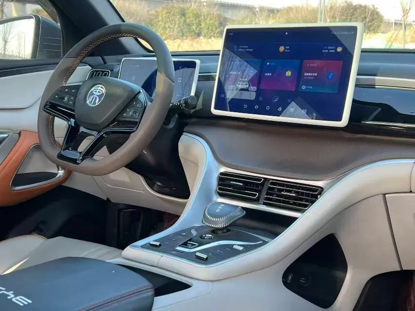 2022 Ruichi Auto EC31 BEV 41.932KWH,autocango,china used car exporter,china ev exporter,chinese used car exporter,chinese used ev exporter