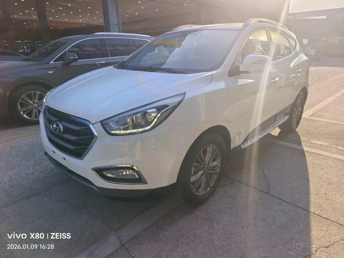 2015 Hyundai ix35 2.0L 160HP L4 6AT