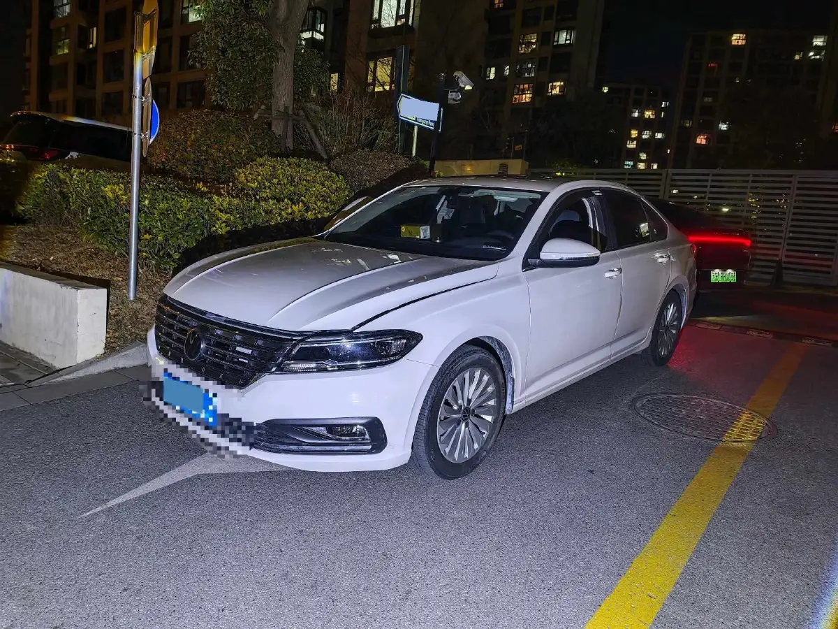 2021 Volkswagen Lavida 1.5L 113HP L4 6AT