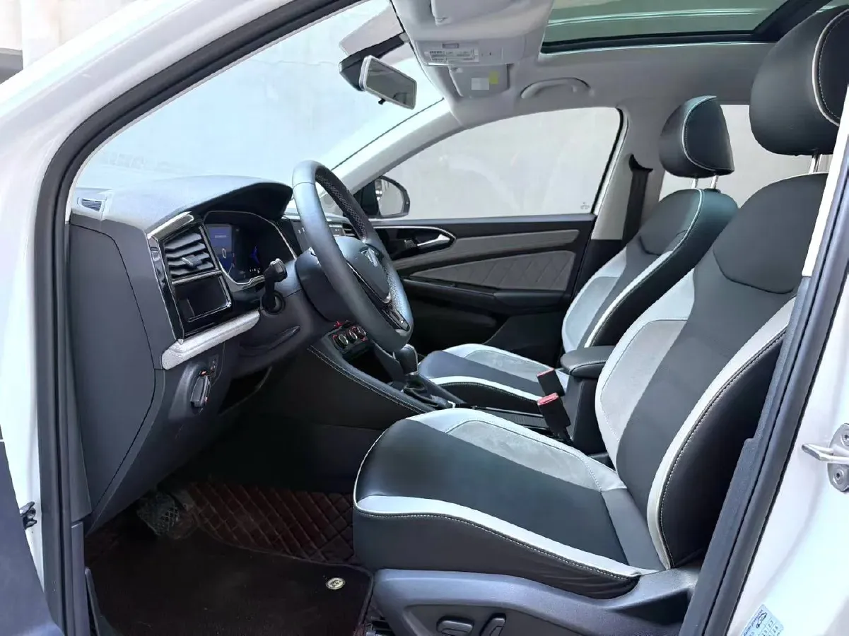 2022 Jetta VS7 1.4T 150HP L4 6AT,autocango,china used car exporter,china ev exporter,chinese used car exporter,chinese used ev exporter