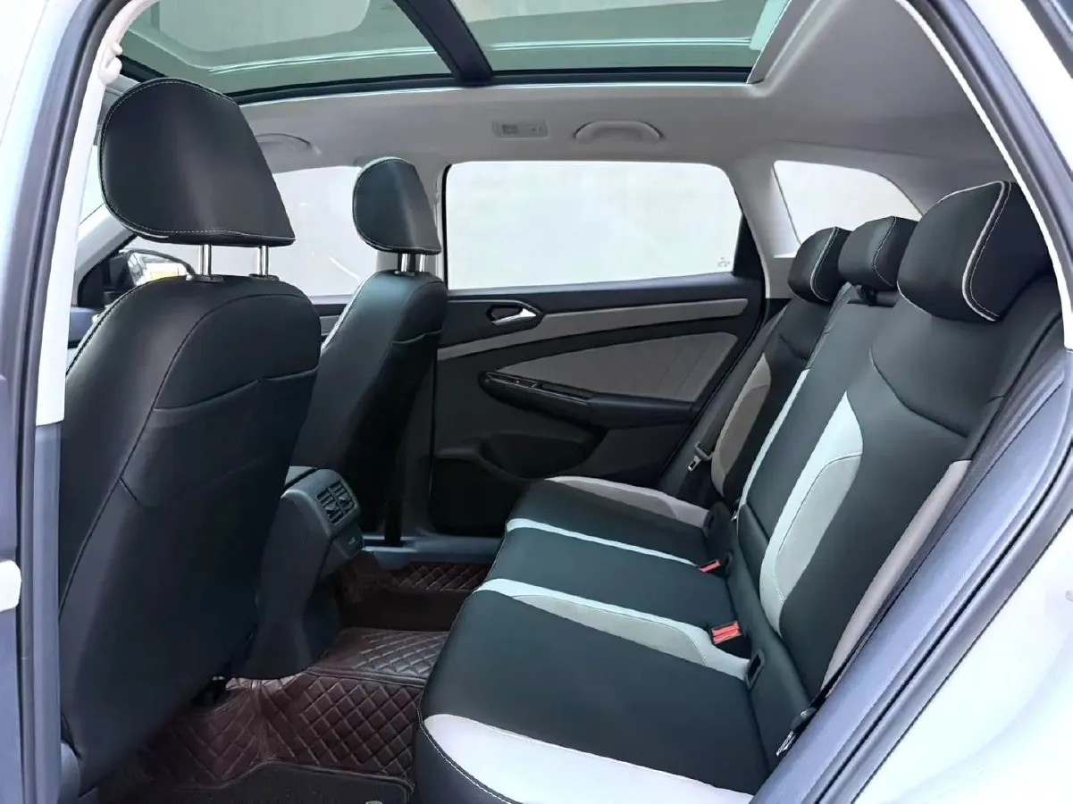 2022 Jetta VS7 1.4T 150HP L4 6AT,autocango,china used car exporter,china ev exporter,chinese used car exporter,chinese used ev exporter