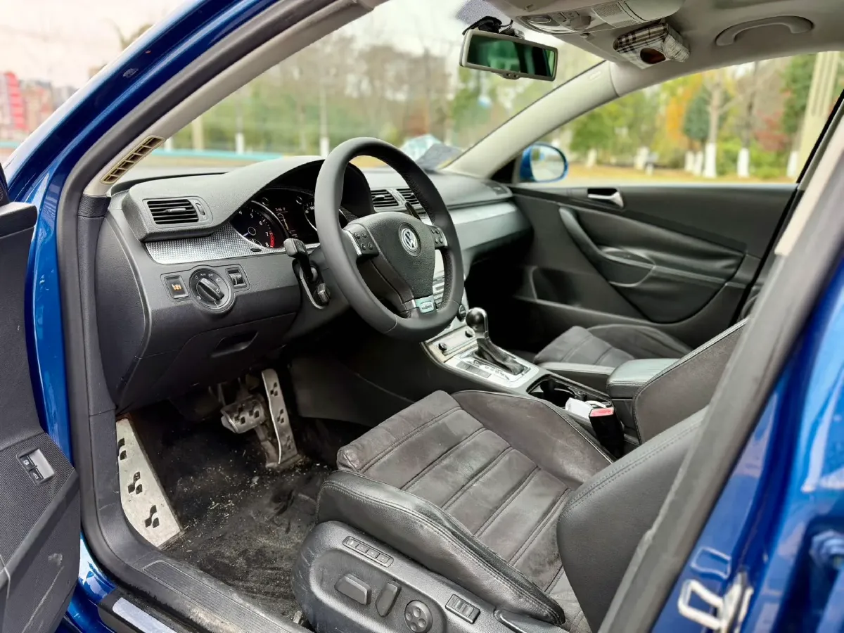 2008 Volkswagen Passat 3.6L 300HP V6 6DCT,autocango,china used car exporter,china ev exporter,chinese used car exporter,chinese used ev exporter