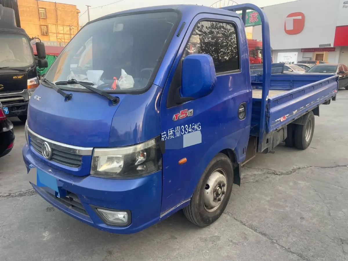 2017 DongFeng Forthing Joyear X5 1.6L 122HP L4 5MT,autocango,china used car exporter,china ev exporter,chinese used car exporter,chinese used ev exporter