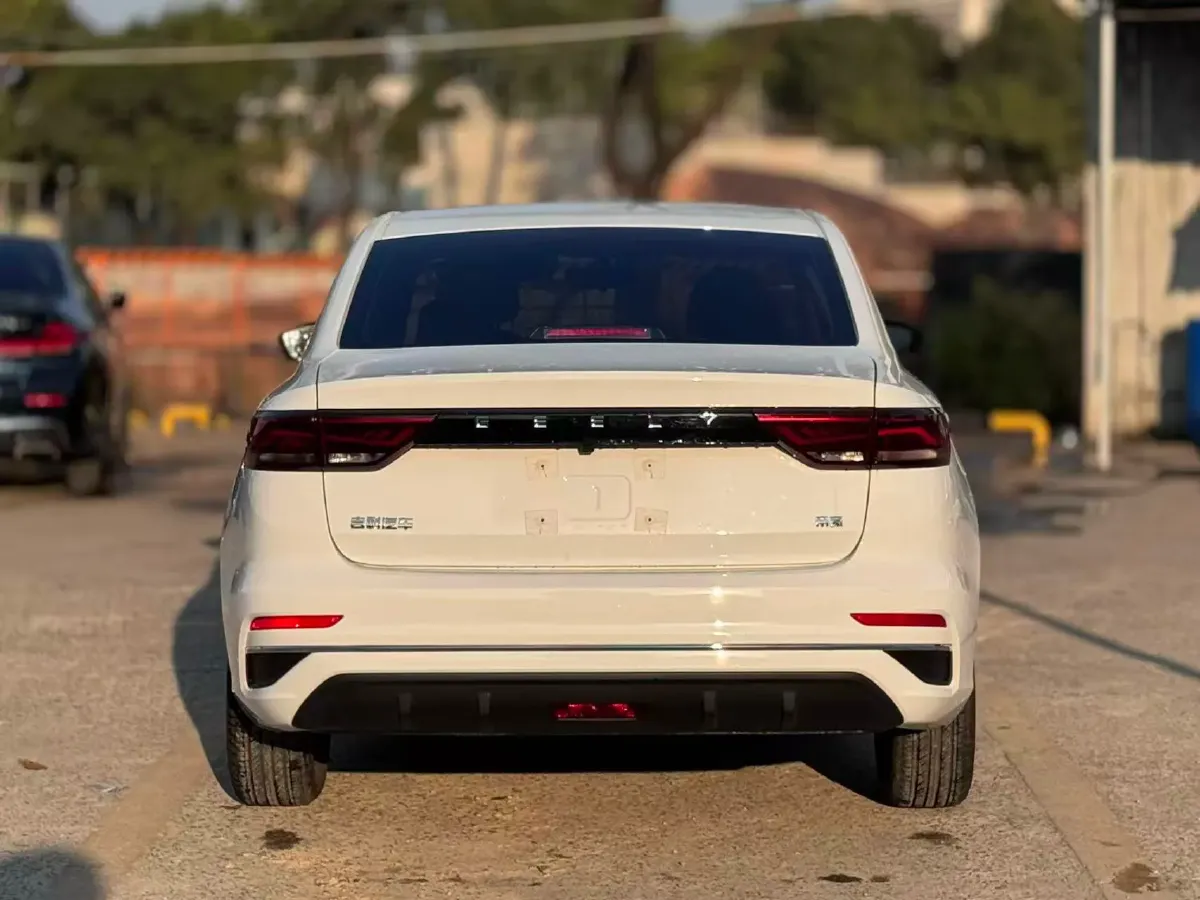 2026 Geely Emgrand 1.5L 120HP L4 CVT,autocango,china used car exporter,china ev exporter,chinese used car exporter,chinese used ev exporter