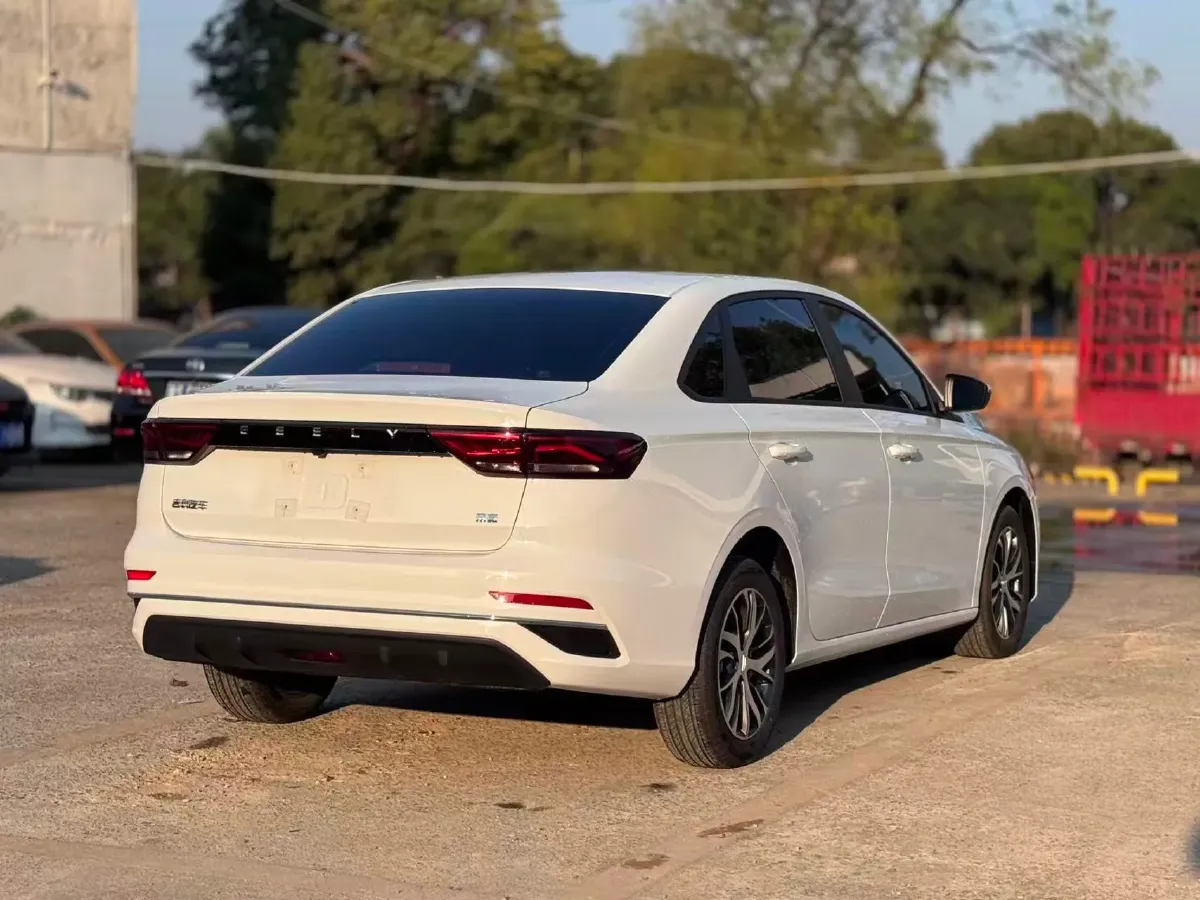 2026 Geely Emgrand 1.5L 120HP L4 CVT,autocango,china used car exporter,china ev exporter,chinese used car exporter,chinese used ev exporter