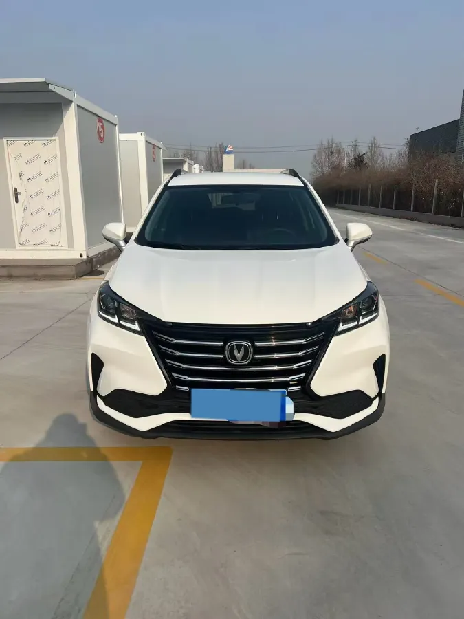 2021 ChangAn CS15 1.5L 107HP L4 5MT,autocango,china used car exporter,china ev exporter,chinese used car exporter,chinese used ev exporter