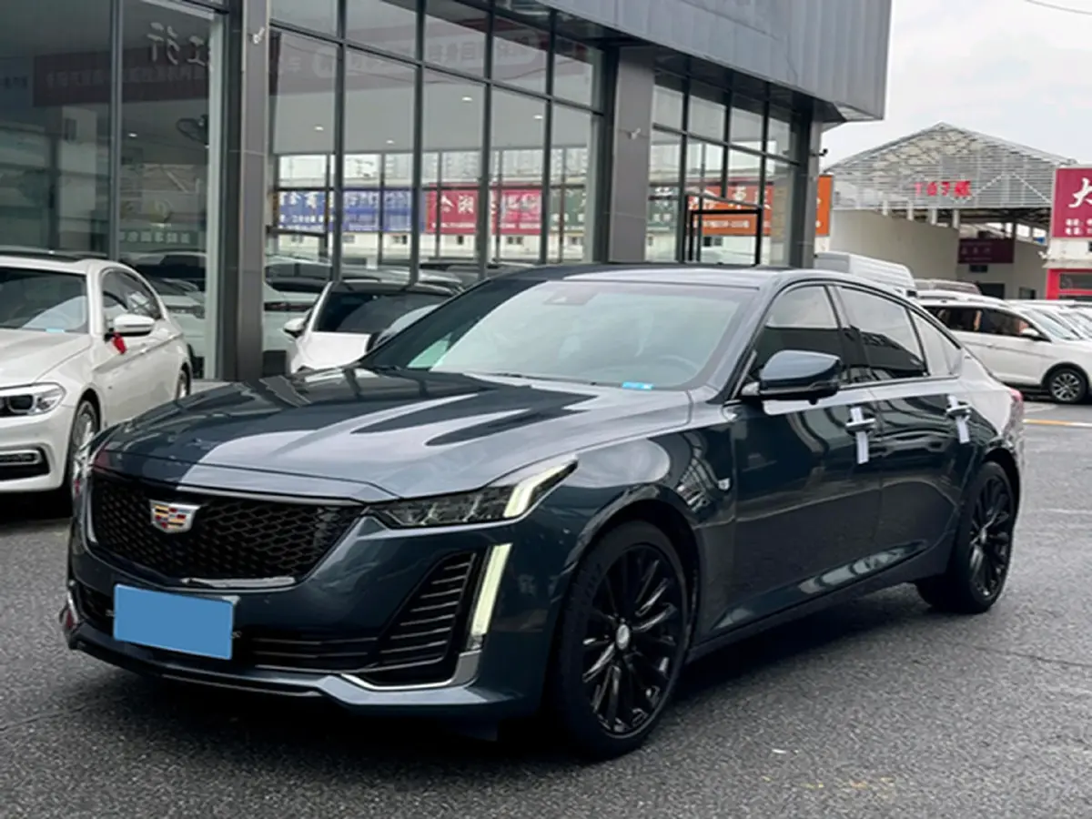 2021 Cadillac CT5 2.0T 237HP L4 10AT