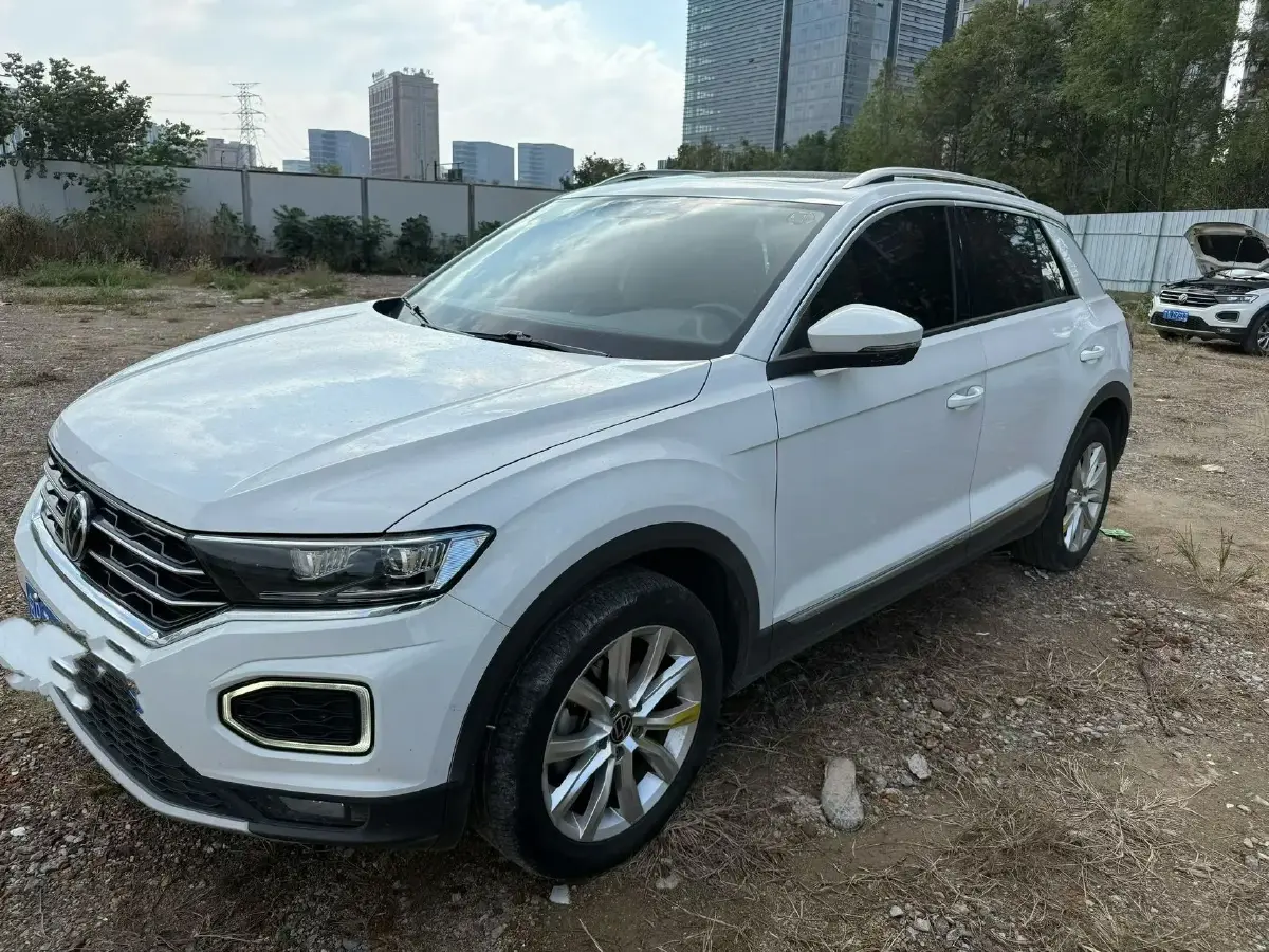2022 Volkswagen T-Roc 1.4T 150HP L4 7DCT