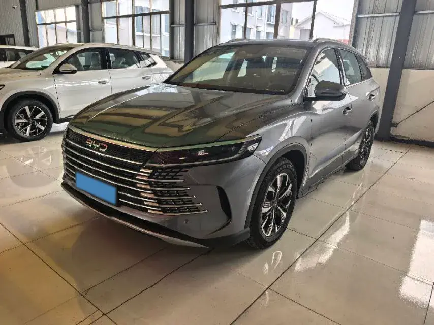 2025 BYD Sea Lion 05 DM-i 1.5L 101HP L4 E-CVT PHEV 18.3KWH