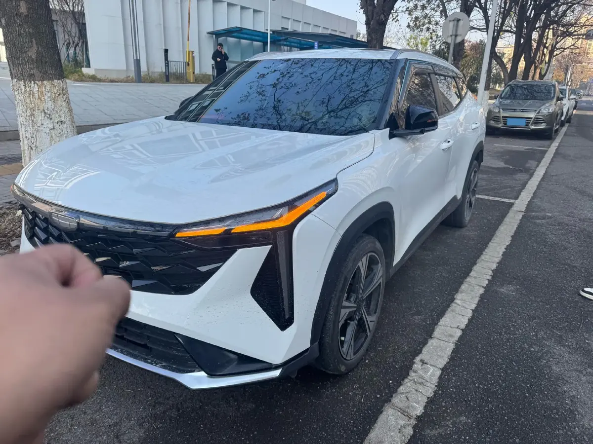 2023 Nissan Sylphy 1.6L 135HP L4 CVT