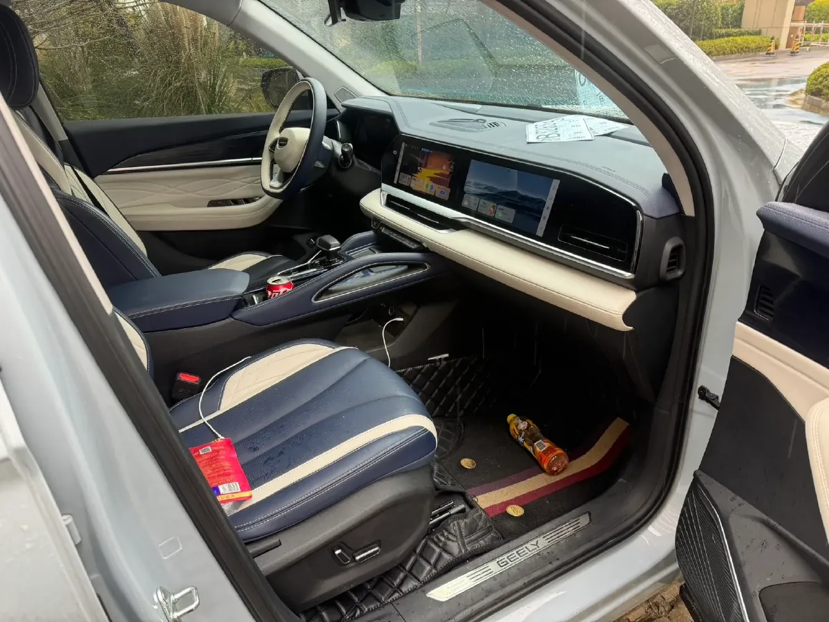 2022 Citroen C5 X 1.6T 175HP L4 8AT,autocango,china used car exporter,china ev exporter,chinese used car exporter,chinese used ev exporter