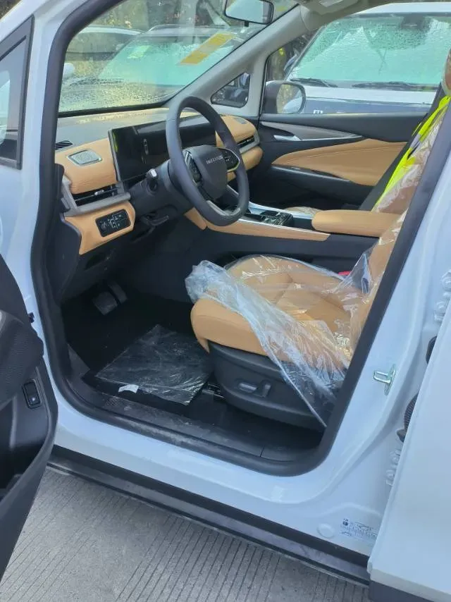 2025 MAXUS G50 PHEV 1.5L 98HP L4 1DHT PHEV 18.65KWH,autocango,china used car exporter,china ev exporter,chinese used car exporter,chinese used ev exporter