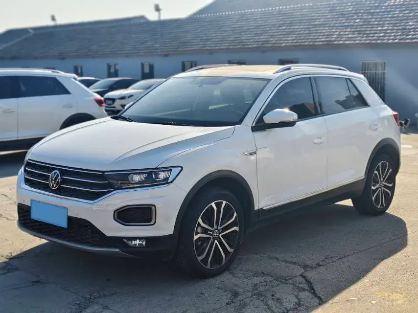 2022 Volkswagen T-Roc 1.4T 150HP L4 7DCT