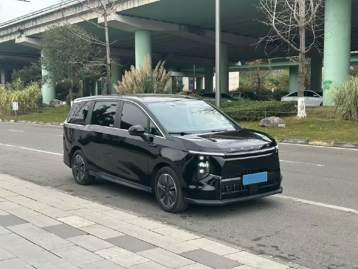 2024 MAXUS DaJia 7 1.5T 150HP L4 1DHT PHEV 39.7KWH,autocango,china used car exporter,china ev exporter,chinese used car exporter,chinese used ev exporter