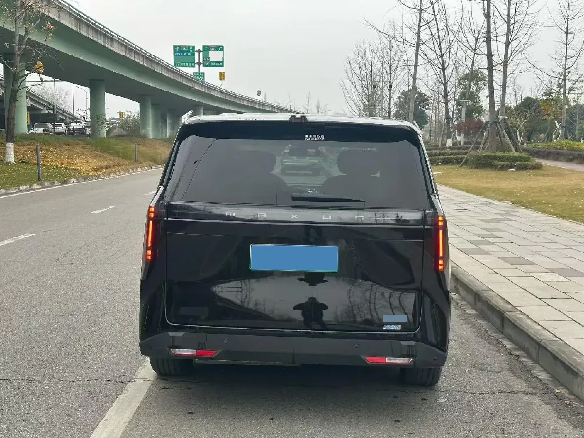 2024 MAXUS DaJia 7 1.5T 150HP L4 1DHT PHEV 39.7KWH,autocango,china used car exporter,china ev exporter,chinese used car exporter,chinese used ev exporter