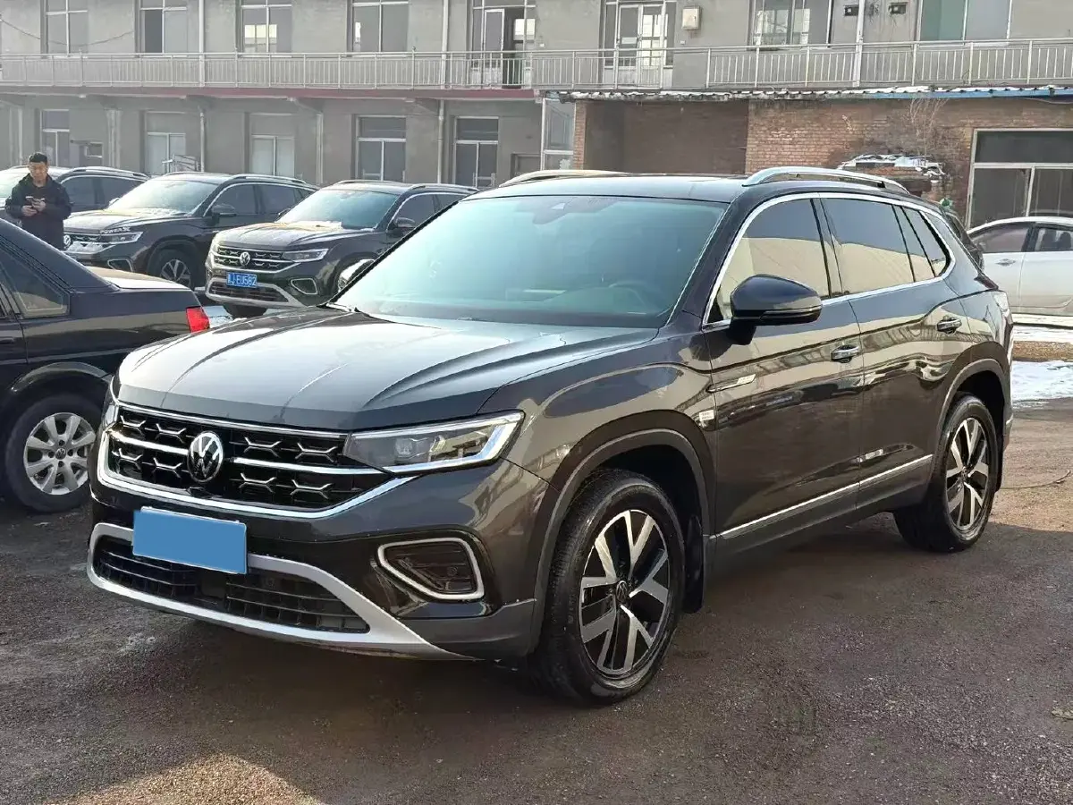 2023 Volkswagen Tayron 1.4T 150HP L4 7DCT