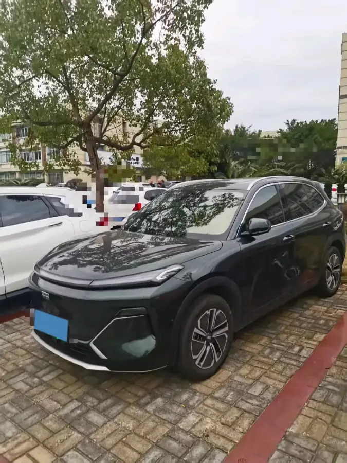 2025 Geely Galaxy L7 1.5L 112HP L4 1DHT PHEV 18.4KWH