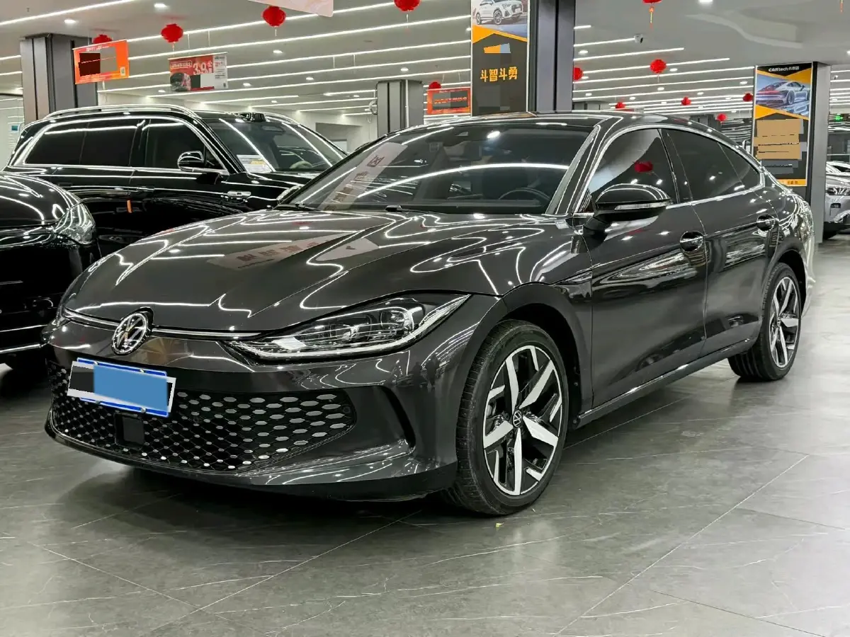 2022 Exceed TXL 2.0T 261HP L4 7DCT