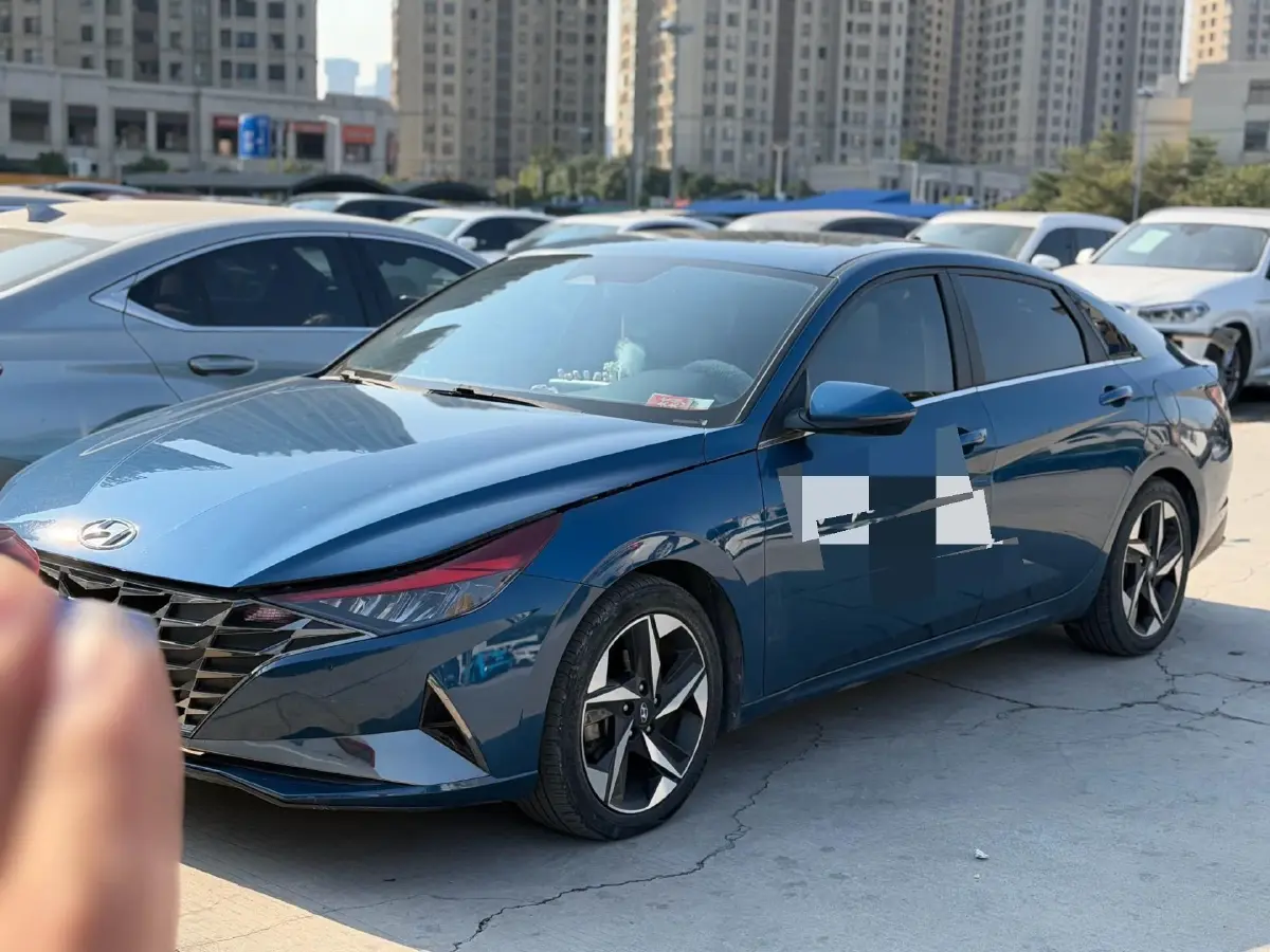 2021 Hyundai Elantra 1.5L 115HP L4 CVT