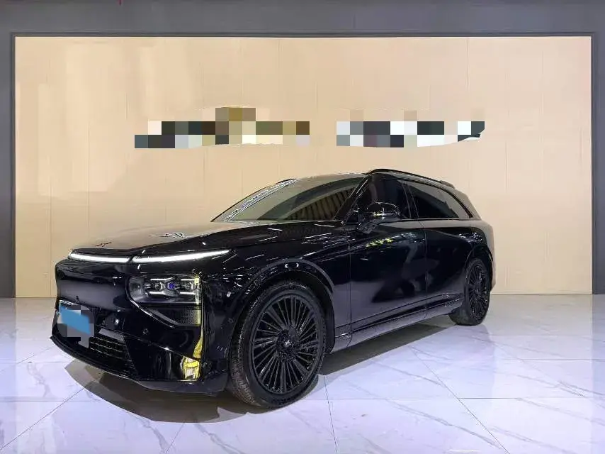 2025 Xpeng G9 BEV 79KWH