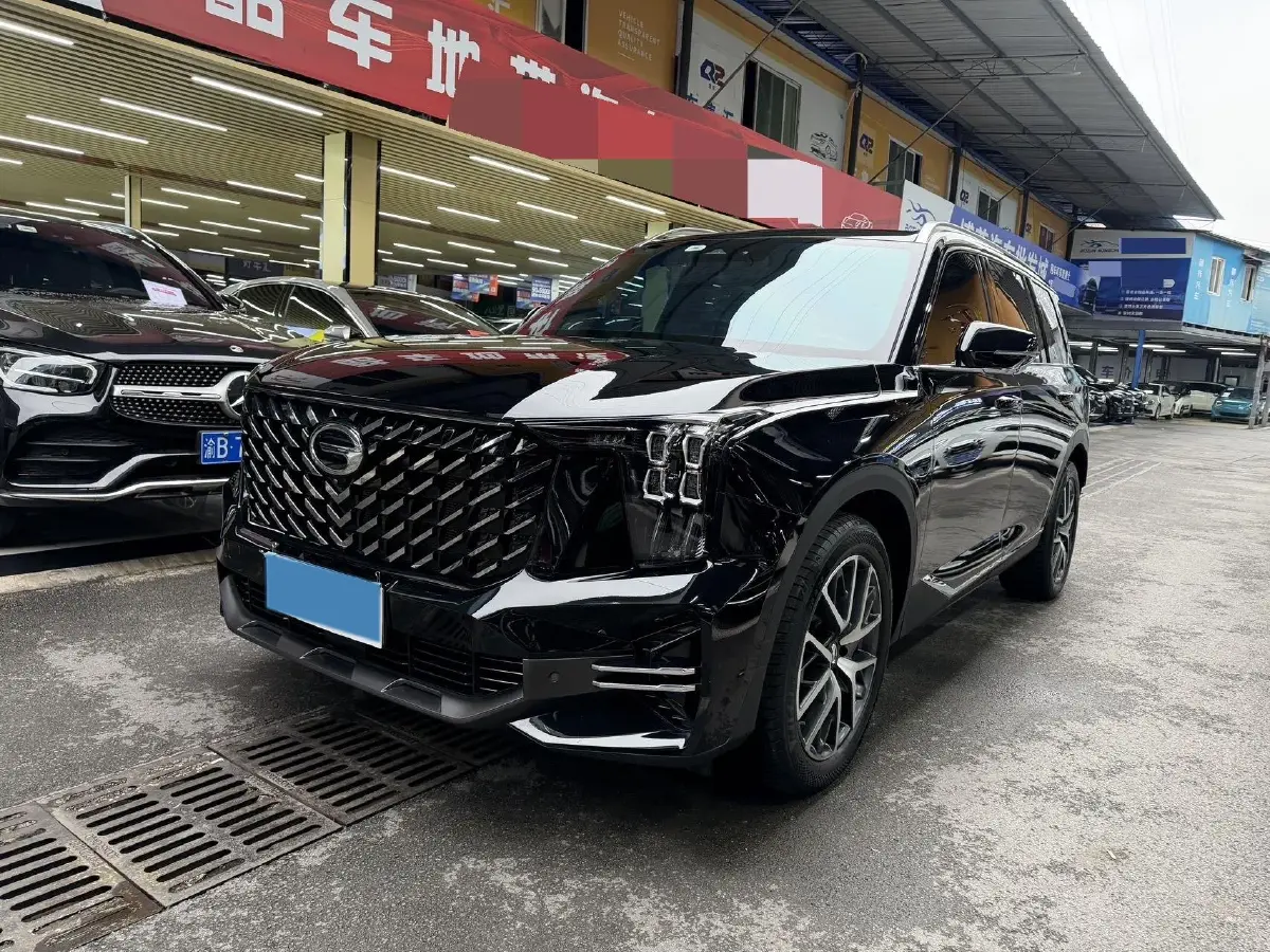 2022 GAC Trumpchi GS8 2.0T 252HP L4 8AT