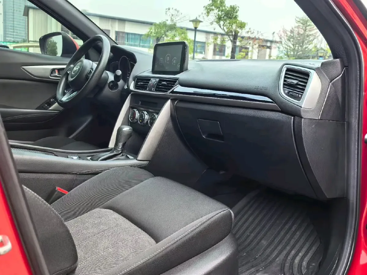 2019 ChangAn Oshan Cosmos 1.5T 178HP L4 7DCT,autocango,china used car exporter,china ev exporter,chinese used car exporter,chinese used ev exporter