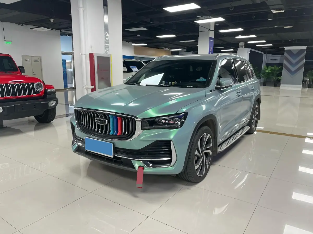 2024 Geely Monjaro 2.0T 238HP L4 8AT