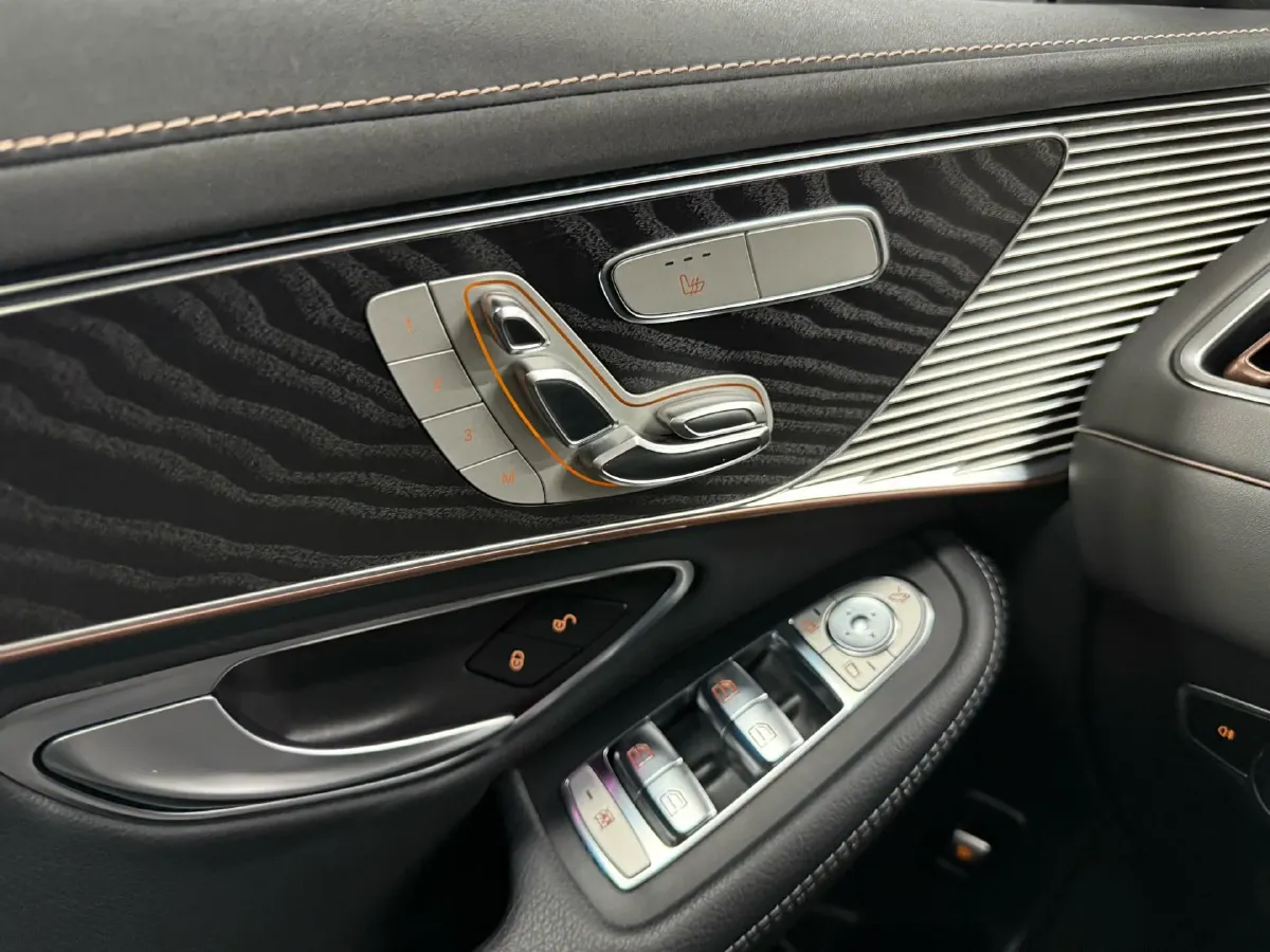 2021 Mercedes-Benz EQC Class BEV 79.2KWH,autocango,china used car exporter,china ev exporter,chinese used car exporter,chinese used ev exporter