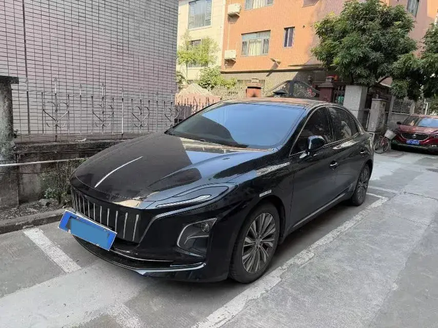 2022 HongQi E-QM5 BEV 54KWH