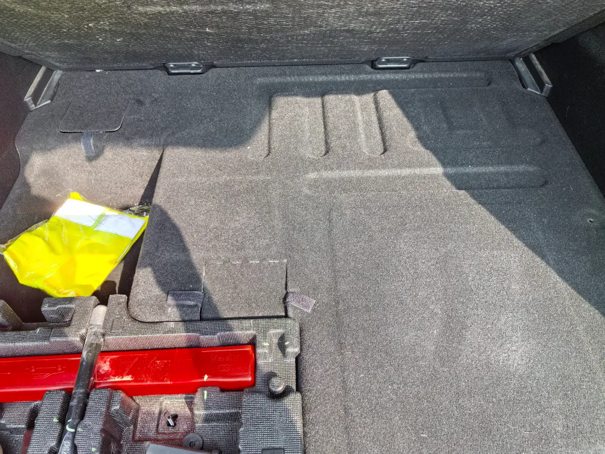 2022 WEY Mocha 1.5T 156HP L4 2DHT PHEV 39.67KWH,autocango,china used car exporter,china ev exporter,chinese used car exporter,chinese used ev exporter