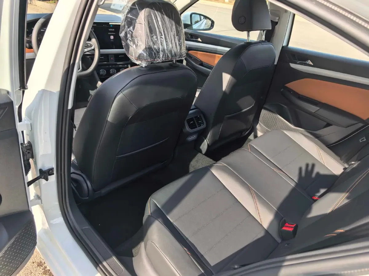 2026 Volkswagen Bora 1.2T 116HP L4 7DCT,autocango,china used car exporter,china ev exporter,chinese used car exporter,chinese used ev exporter