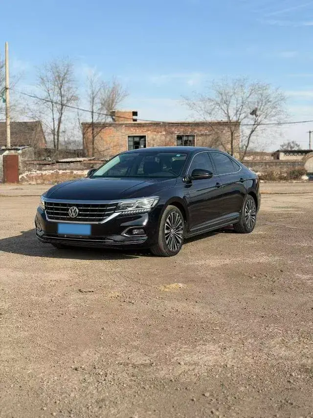 2019 Volvo V40 1.5T 152HP L4 6AT